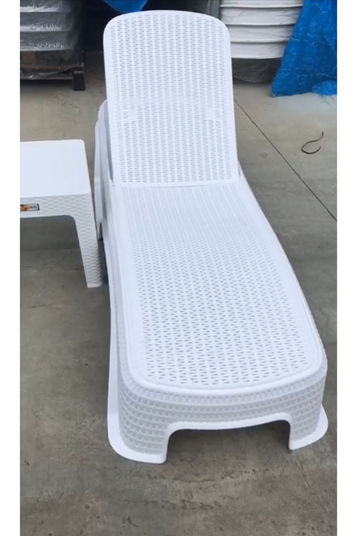 Brezza Royal Rattan Şezlong Beyaz